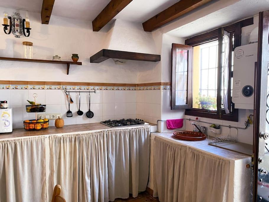 Casabenadalid. Casa Rural Con Piscina. Luaran gambar